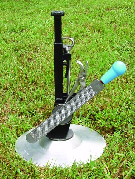 NC Tool Co. Inc. NC Adjustable Hoof Stand | American Farriers Journal